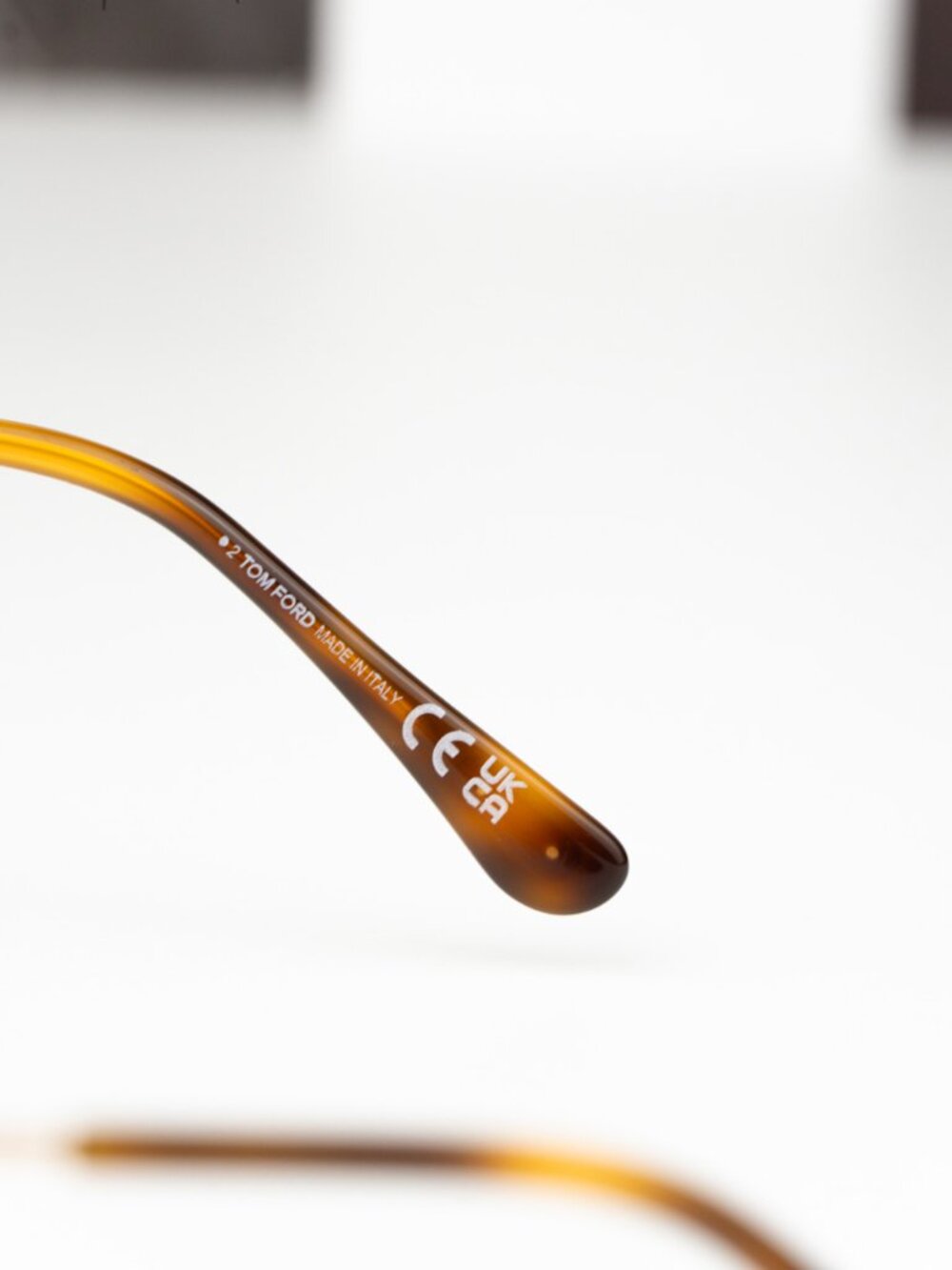 Tom Ford Women Eyeglasses Matte Brown Gold Cat Eye FT5877-B 046 NEW AUTHENTIC - Picture 5 of 10